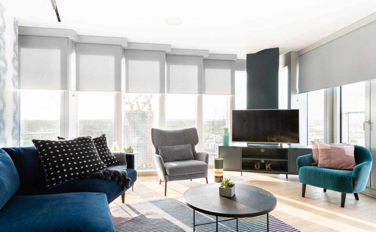 The Stratford Escape - Modern & Bright 2bdr Loft With Amazing Views * Londres